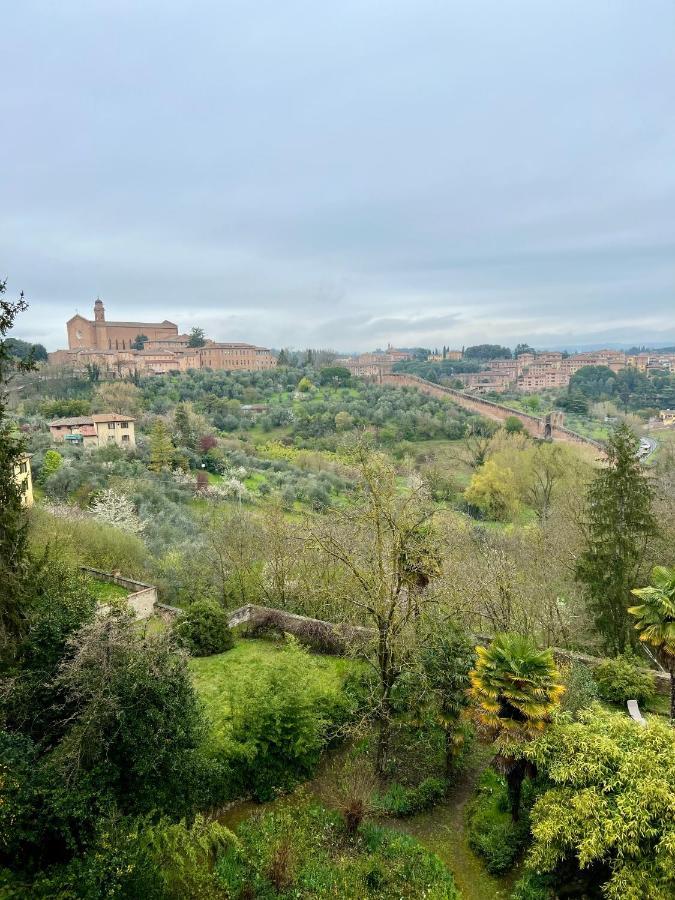 B&B Palazzo Bruchi Siena Luaran gambar